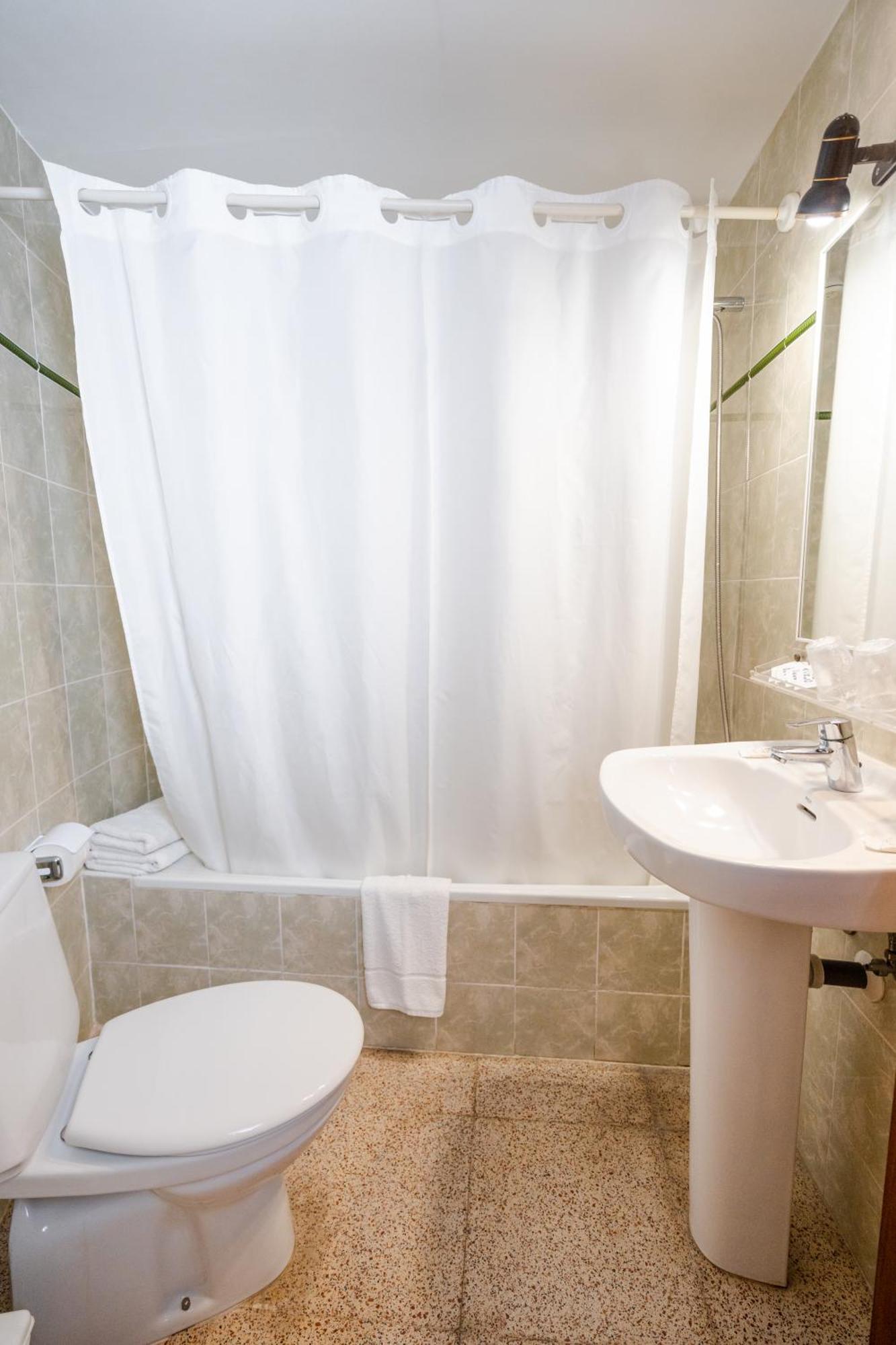 Eurohotel Mahón Zewnętrze zdjęcie