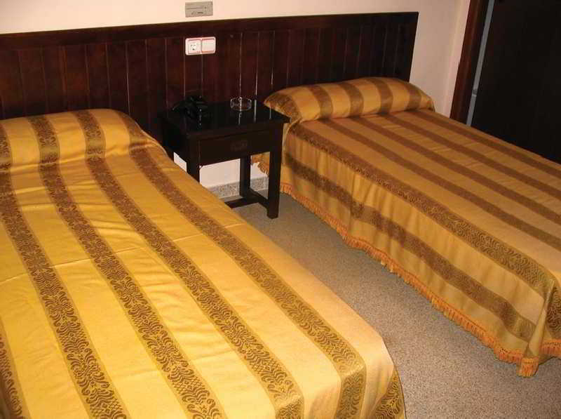 Eurohotel Mahón Zewnętrze zdjęcie